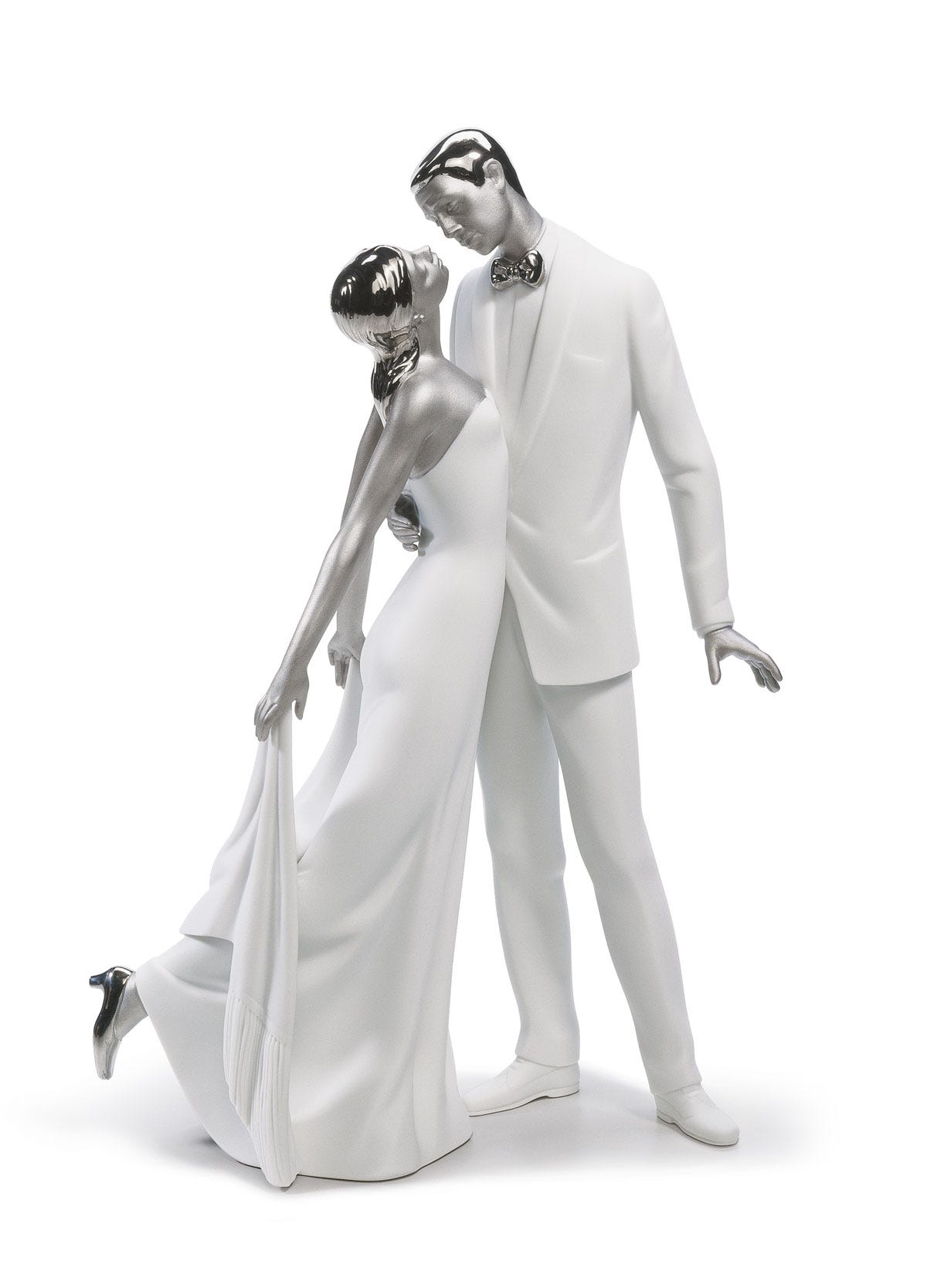 ラ・プレリー 2022 フェスティブ コフレ Sculpture Gift Happy Anniversary Couple Figurine. Silver Lustre | Lladró® USA