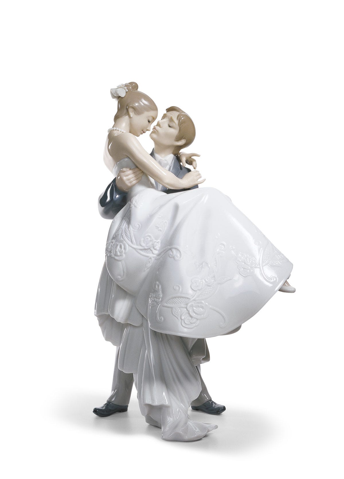 The Happiest Day Couple Figurine | Lladró® USA