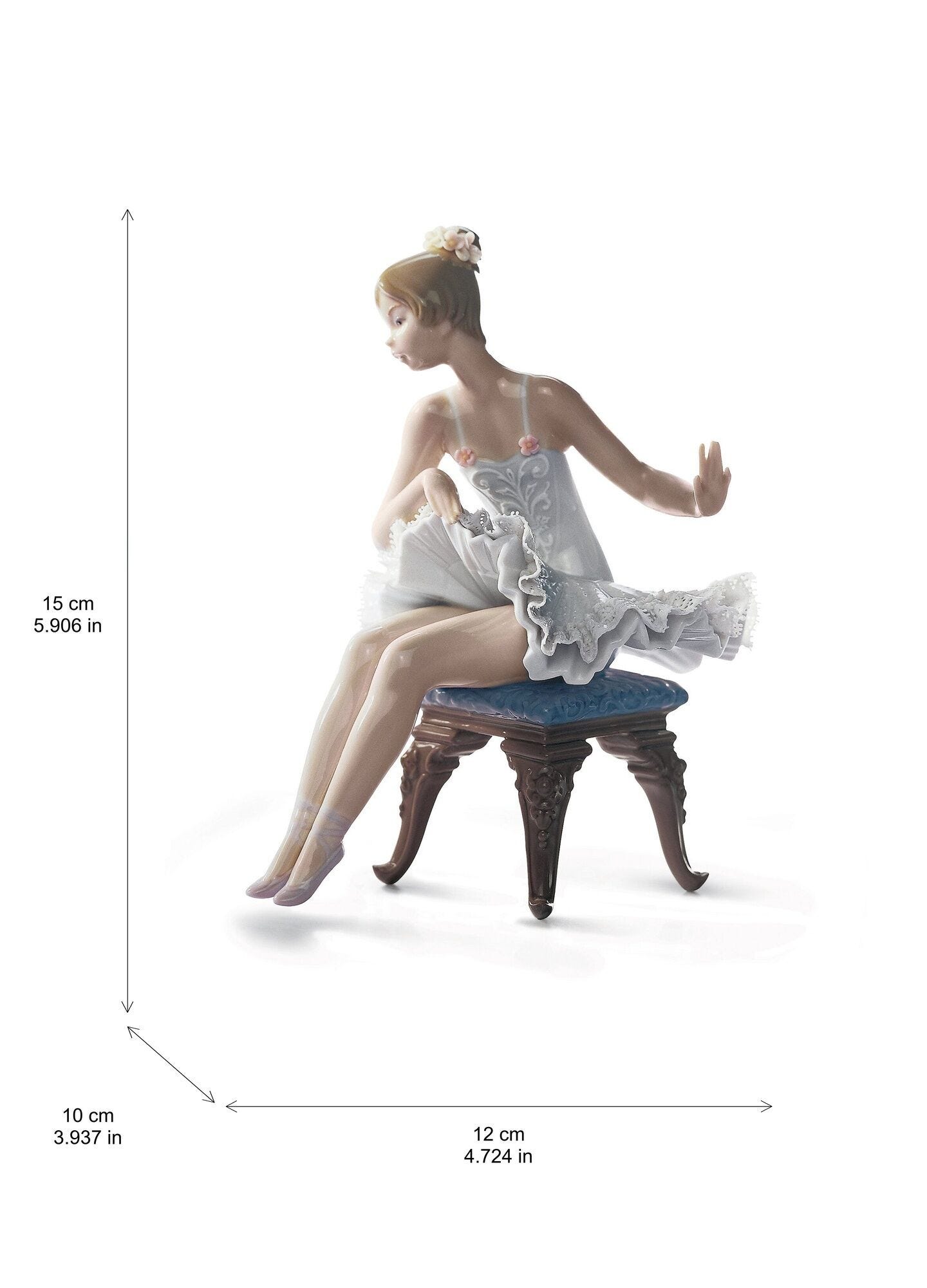 Recital Ballet Girl Figurine | Lladró® USA