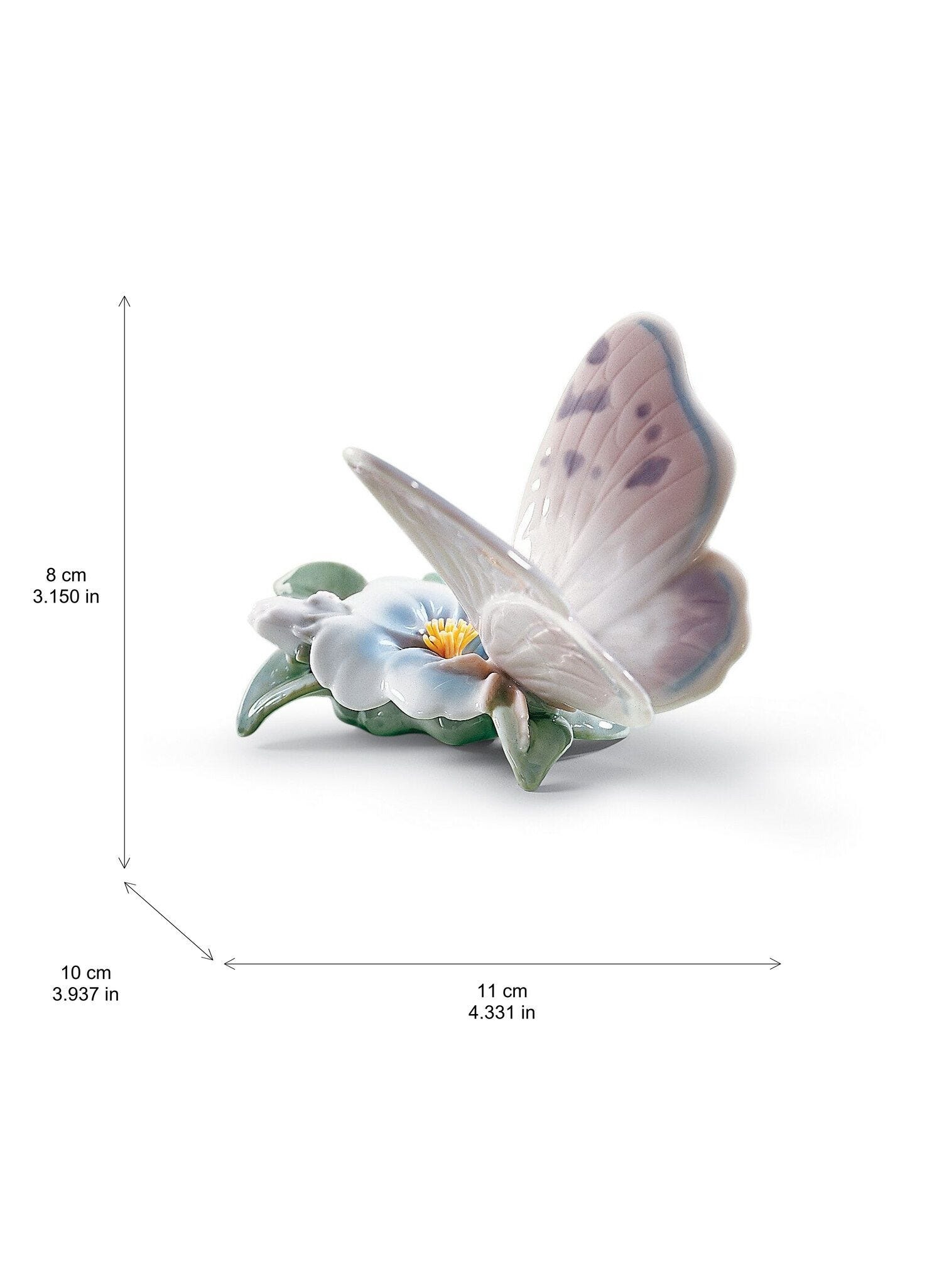 Refreshing Pause Butterfly Figurine | Lladró® India