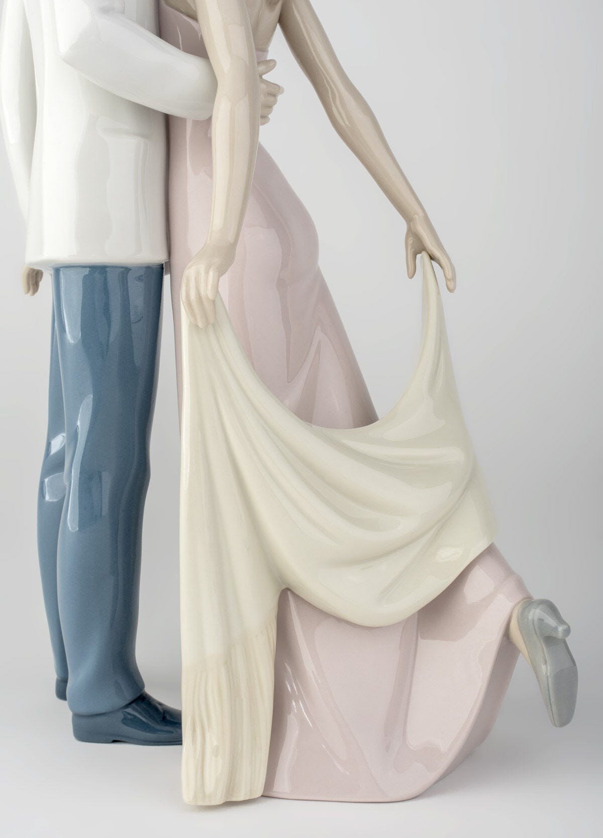 Happy Anniversary - Lladro-Japan