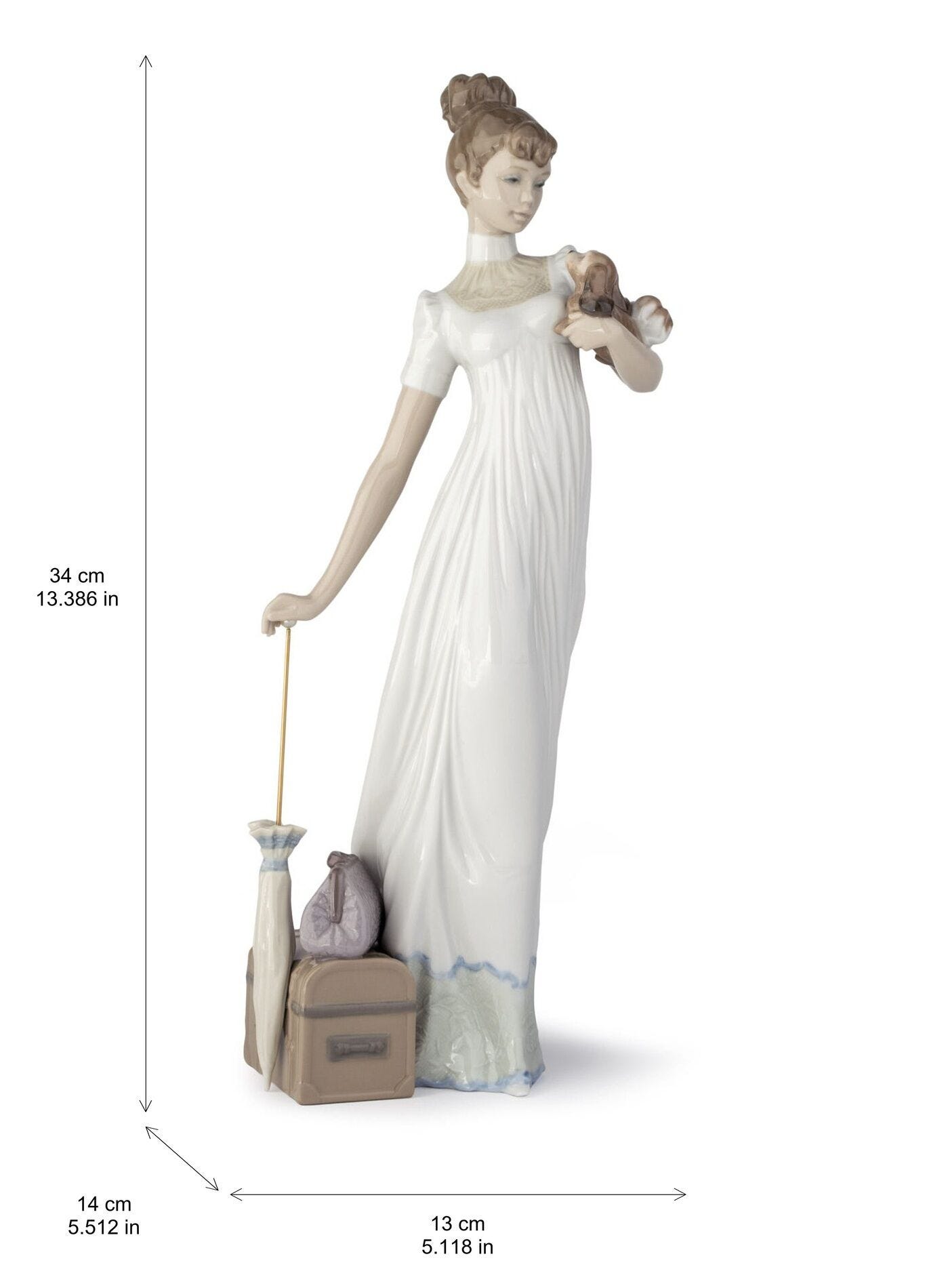 Traveling Companions Woman Figurine | Lladró® USA