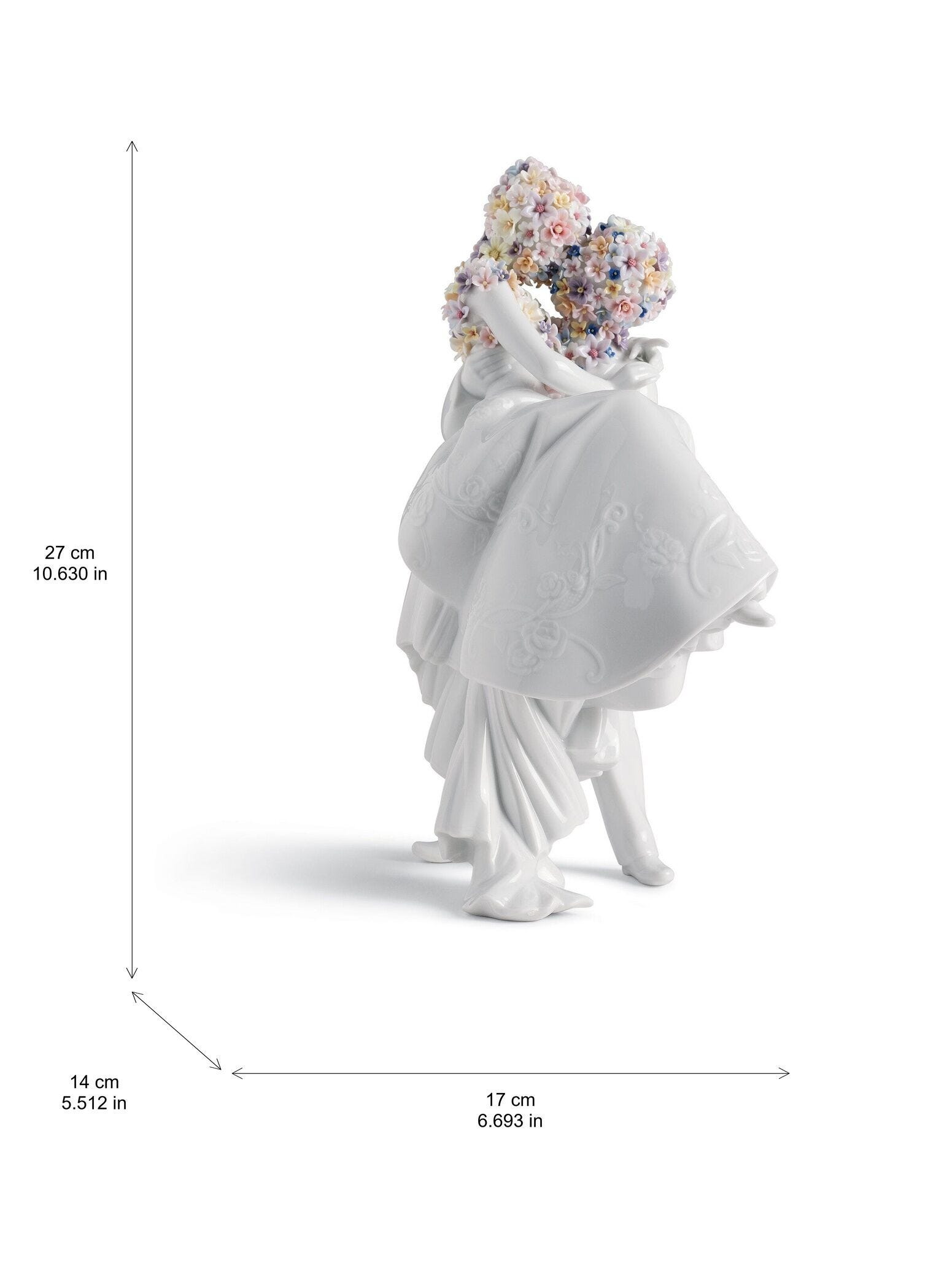 Love II (blossoms) Sculpture | Lladró® USA