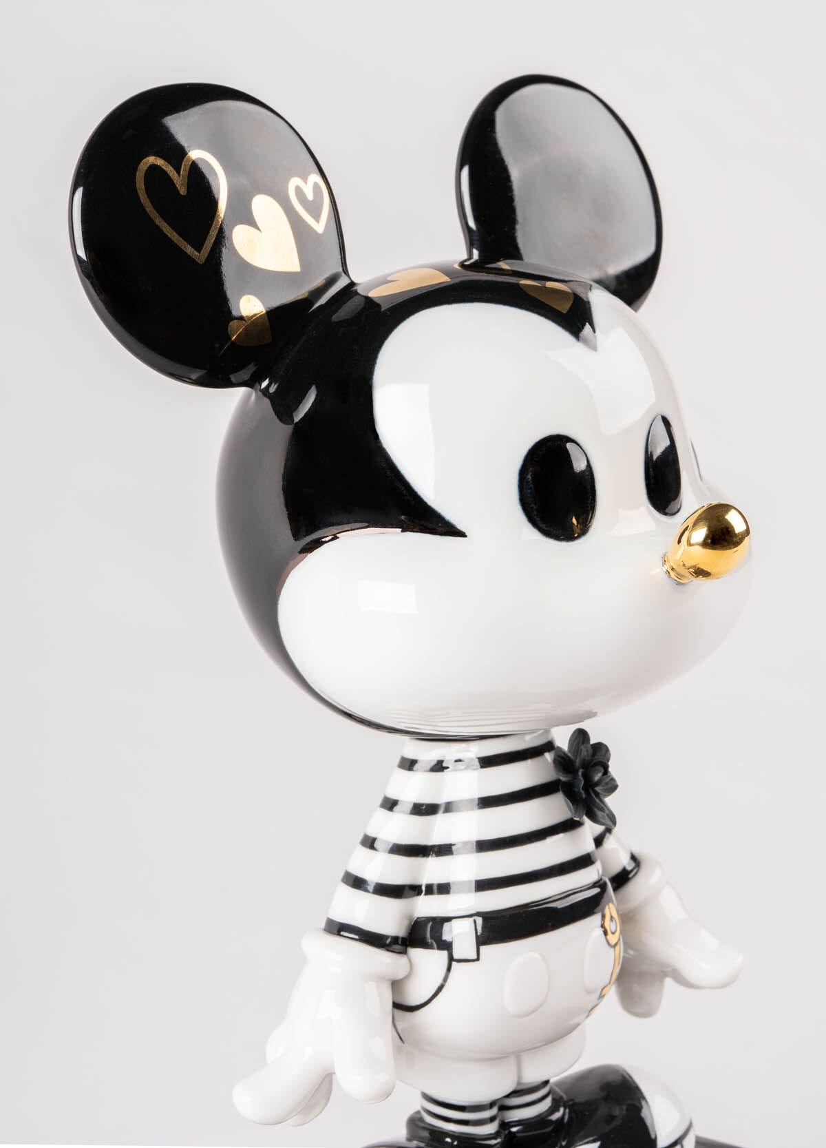 ミッキー　LLADRO Mickey Mouse Figurine | Lladró® USA