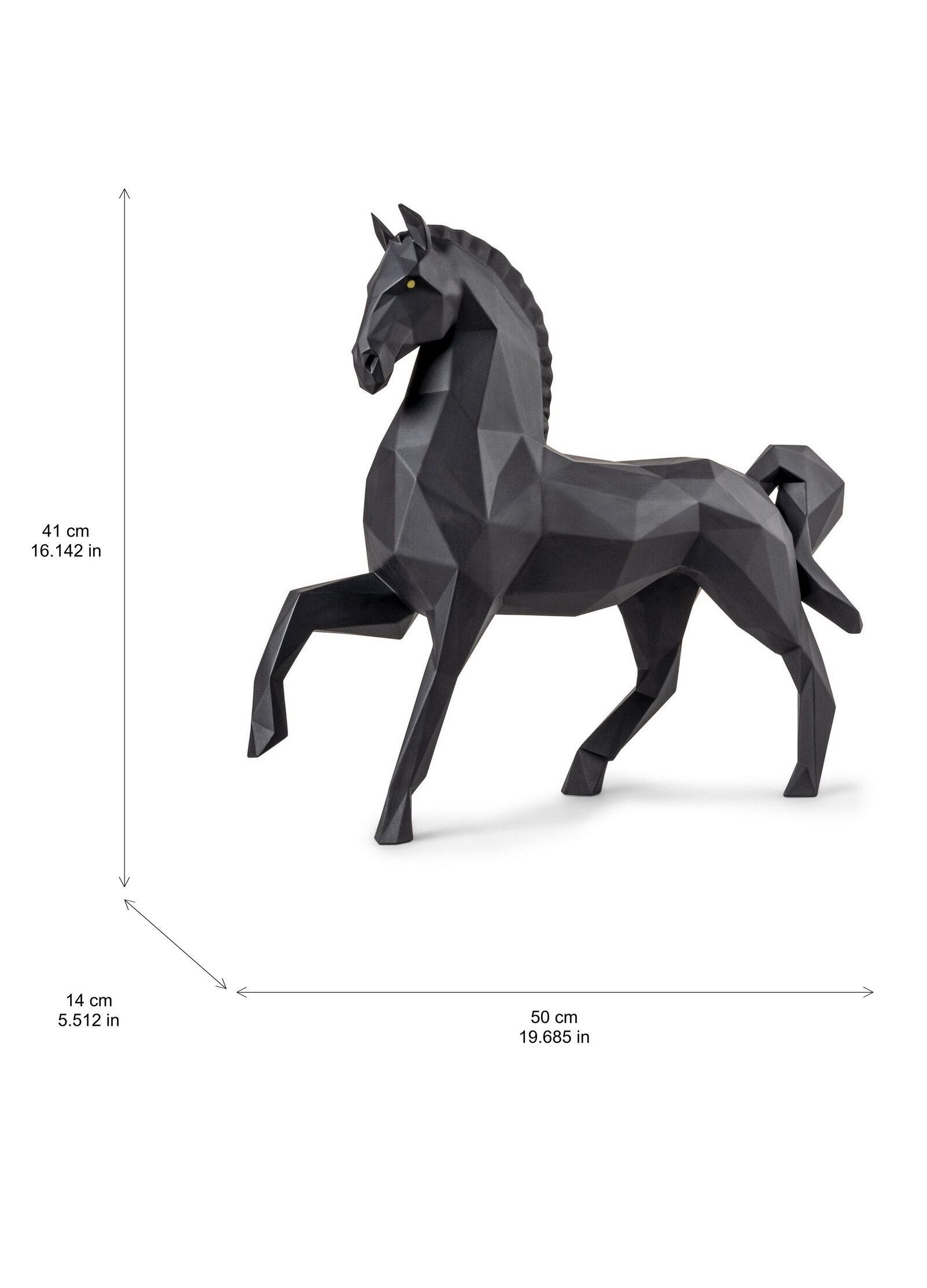 Origami ホース（Matte Black） | リヤドロ公式オンライン