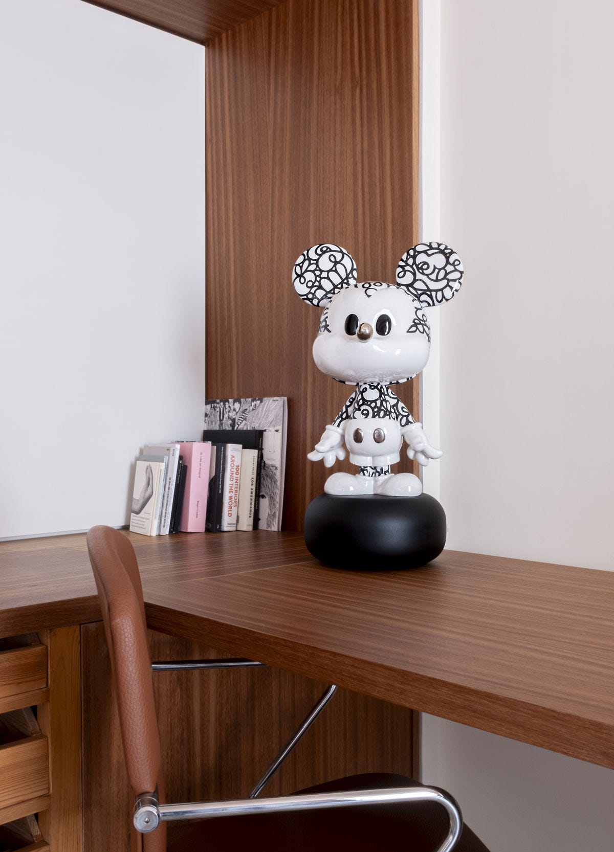 Doodle Mickey | リヤドロ公式オンライン