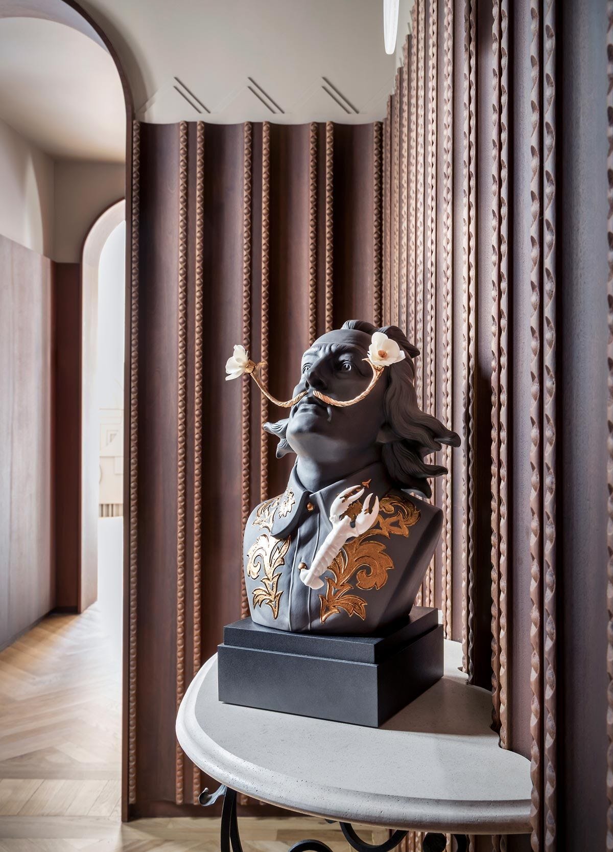 Dalí and Surrealism Sculpture. Limited Edition | リヤドロ公式