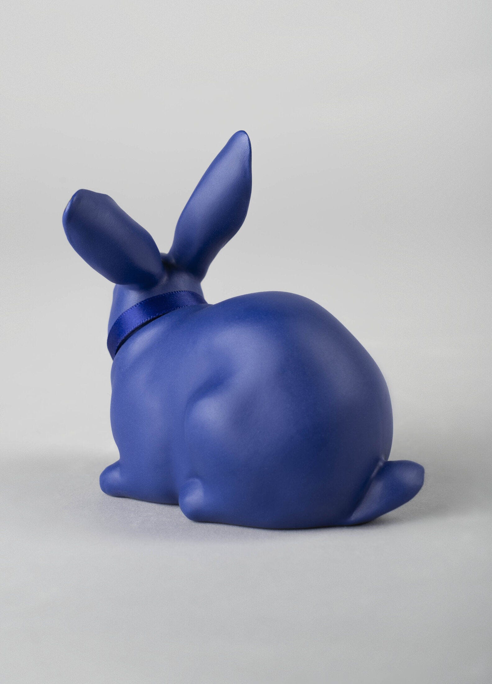 Attentive Bunny. Blue-Gold - Lladro-USA