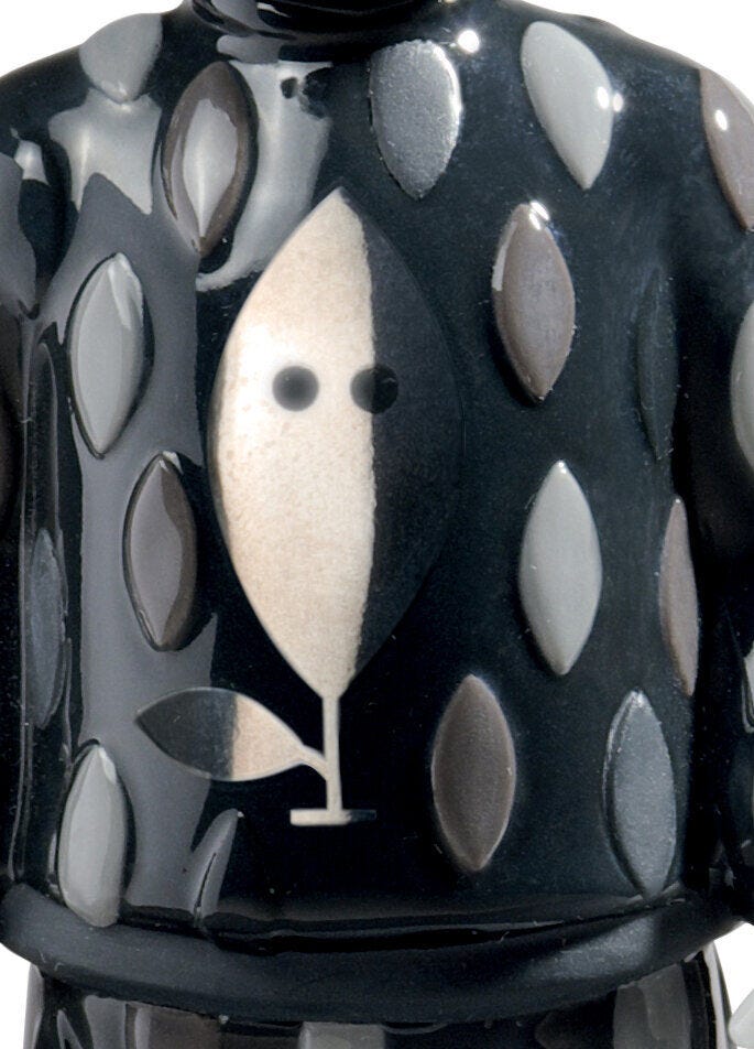 The Guest by Rolito-小 | リヤドロ公式オンライン