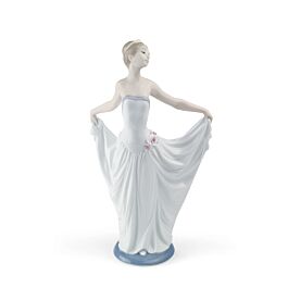 Graceful Ballet Lladro - 01016240 - Entertainment and the Arts Lladro  Figurines & Collectibles