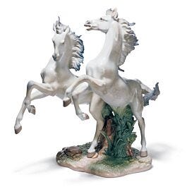 リヤドロ/lladro　アフガン 東洋の勇馬 (Matte) =Limited Edition= | リヤドロ公式オンライン
