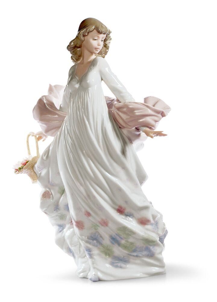 Spring Splendor Woman Figurine in Lladró