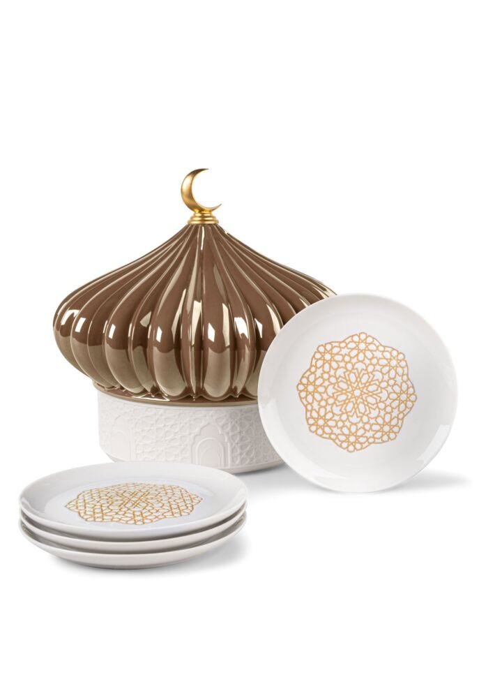 Majestic Nights box with plates (brown) in Lladró