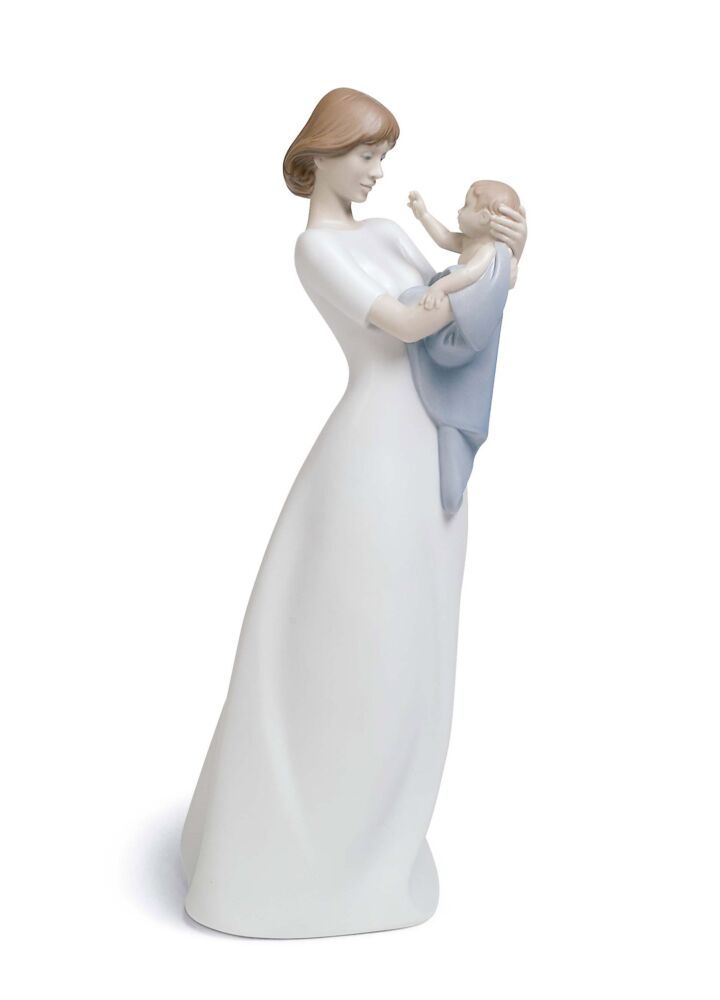 A Mother's Treasure Figurine in Lladró
