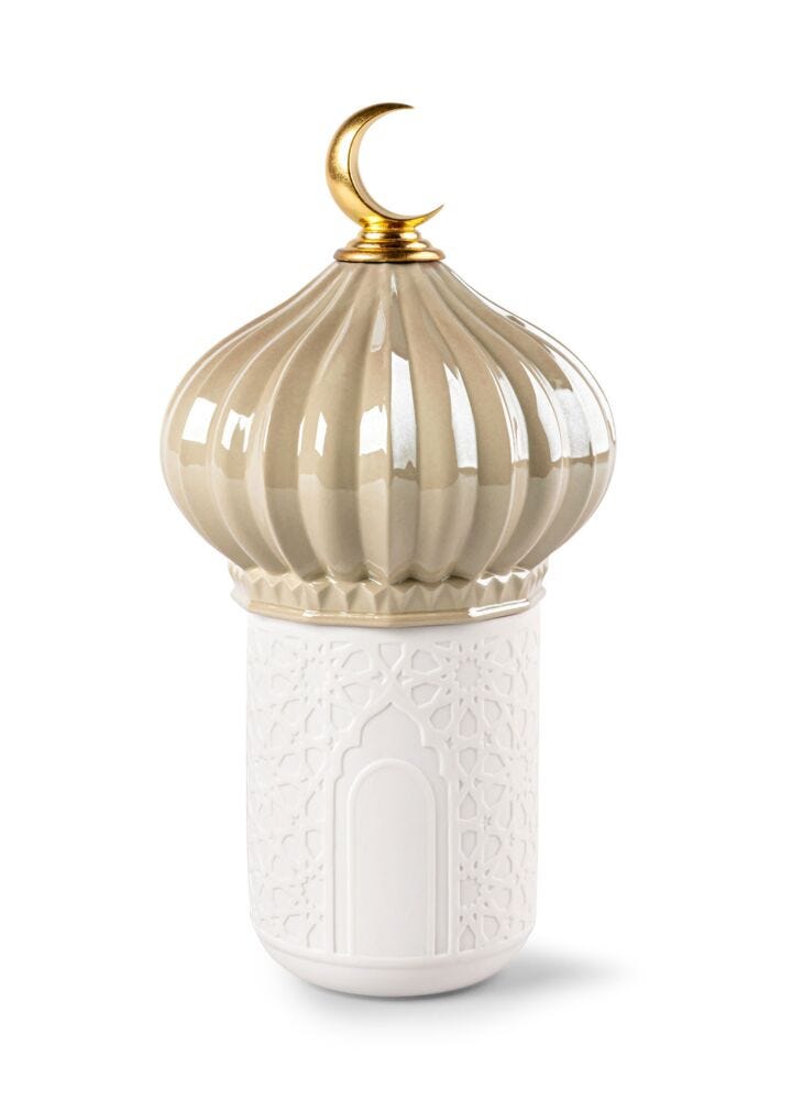 Majestic Nights candle - A Secret Orient (cream) in Lladró