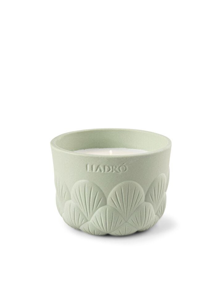 Dahlia Candle (green) – On the Prairie in Lladró