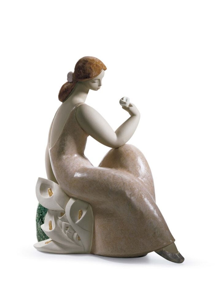 DAMA CON CALLE II in Lladró