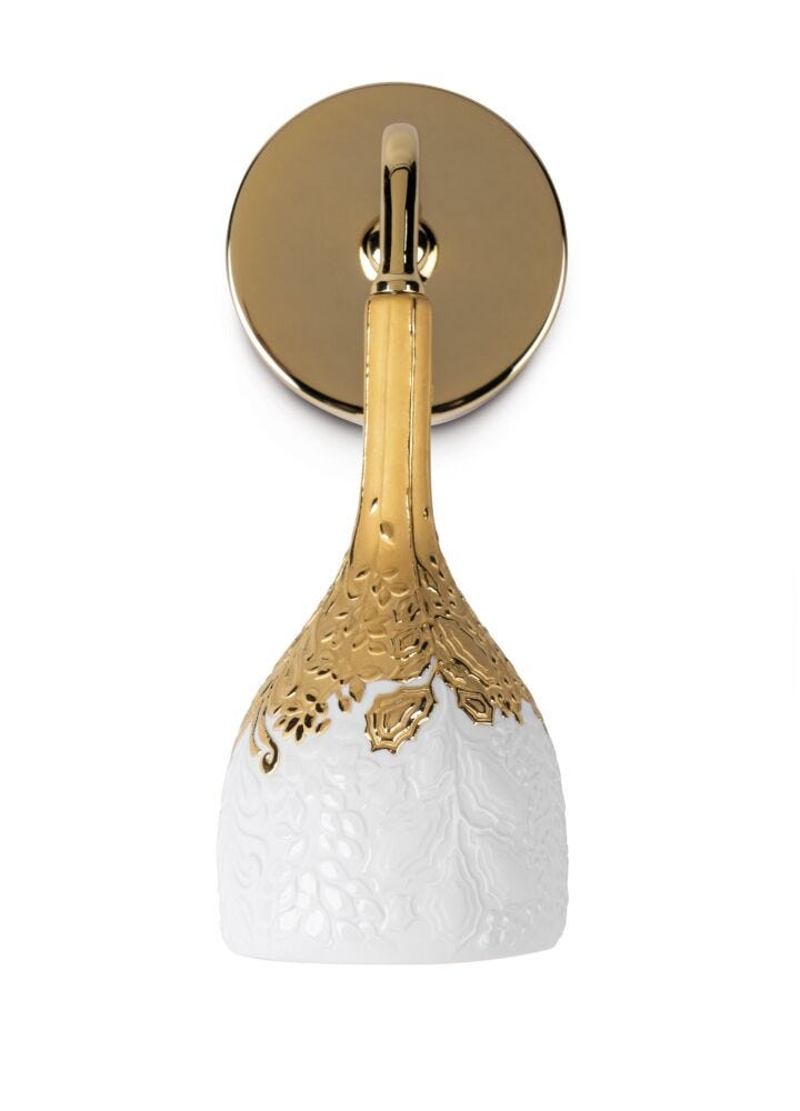 Naturofantastic. Wall Sconce. White und Gold. (CE/UK/CCC) in Lladró