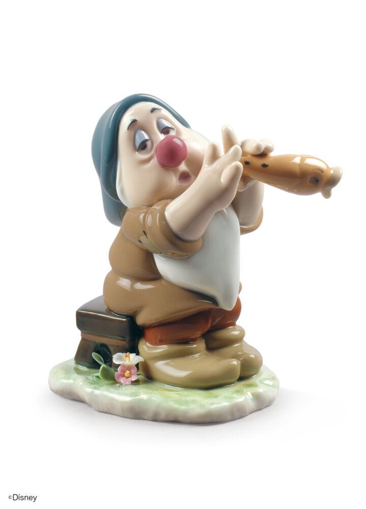 Sleepy Snow White Dwarf Figurine in Lladró