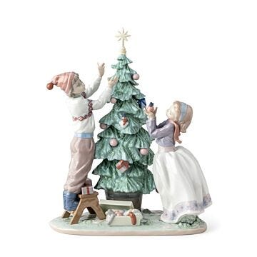Trimming The Tree Figurine in Lladró