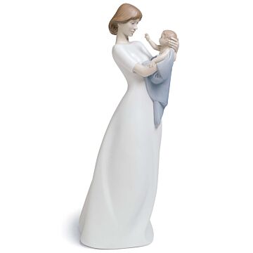 A Mother's Treasure Figurine in Lladró