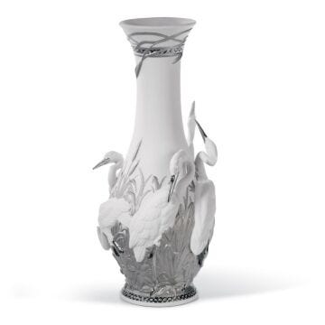 Herons' Realm Vase. Silver Lustre in Lladró