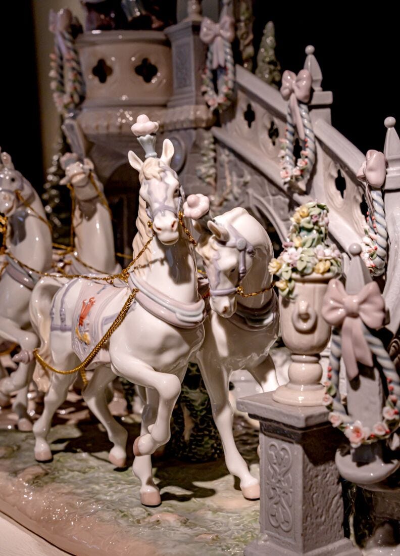 Cinderella's Arrival Sculpture. Limited Edition in Lladró