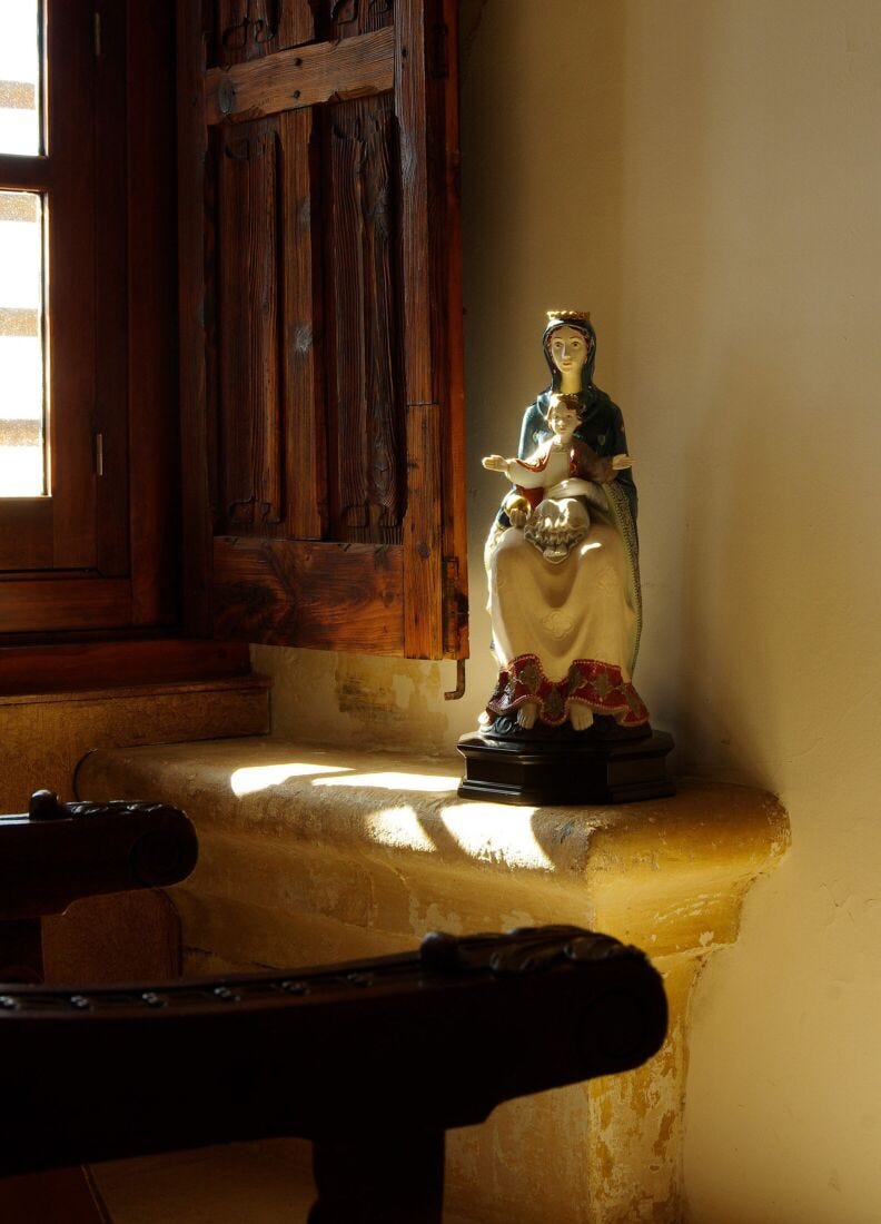 Figurina Maternità romanica. Edizione limitata in Lladró