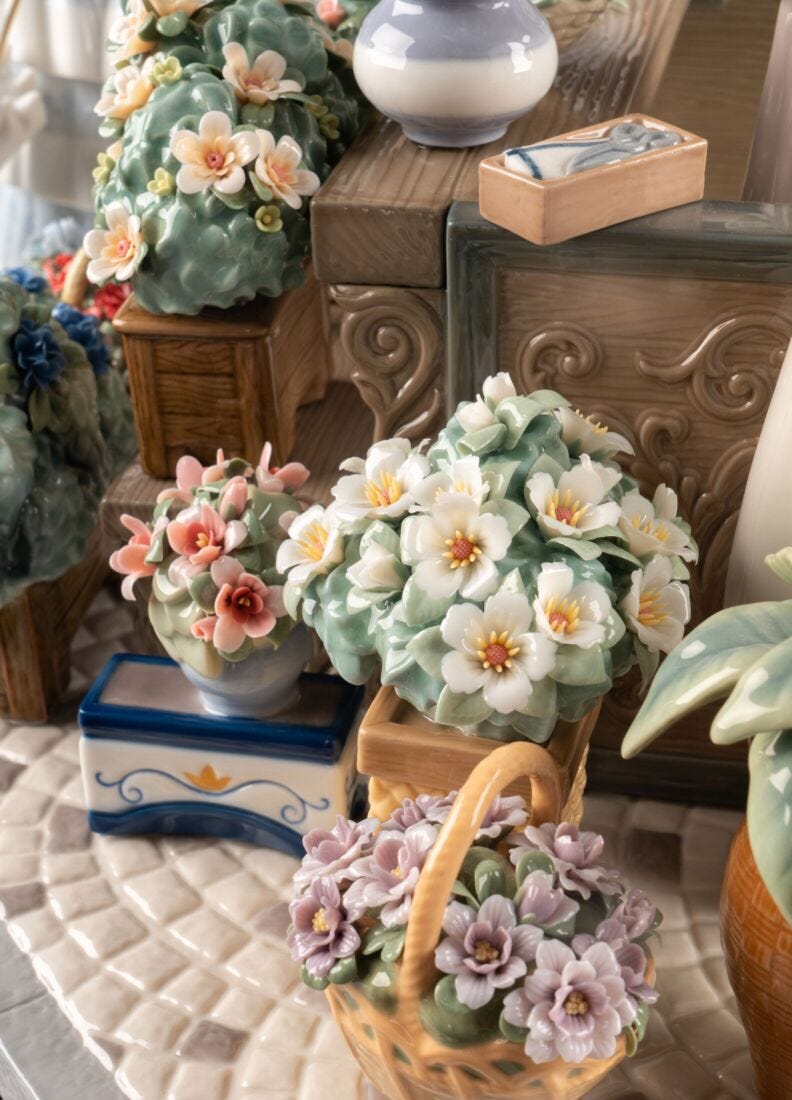 Flowers market Sculpture. Limited edition - Lladro-USA