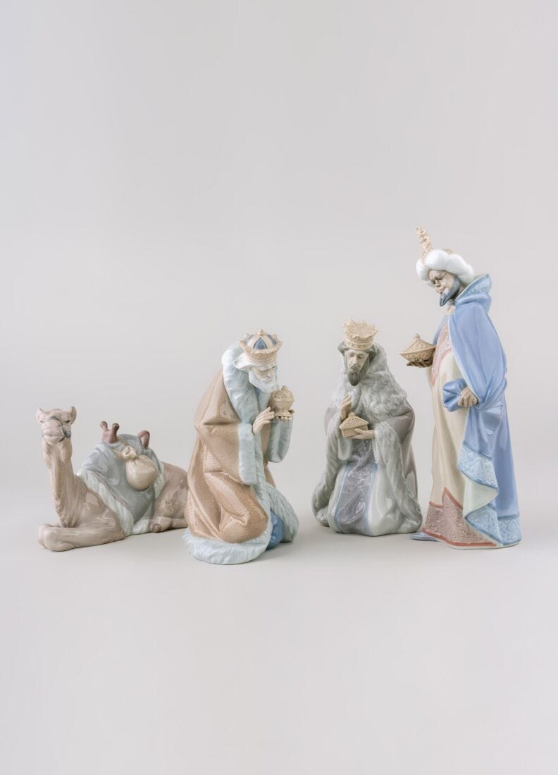 King Melchior Nativity Figurine-II - Lladro-USA