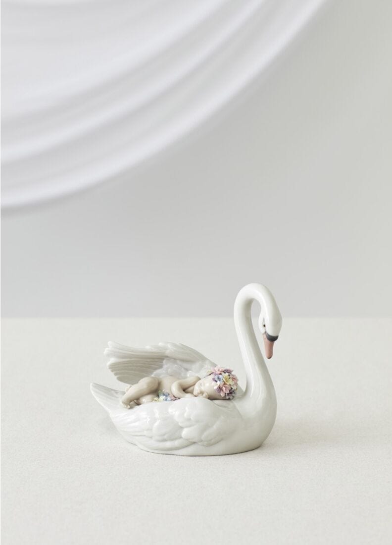 Drifting through Dreamland Swan Figurine in Lladró