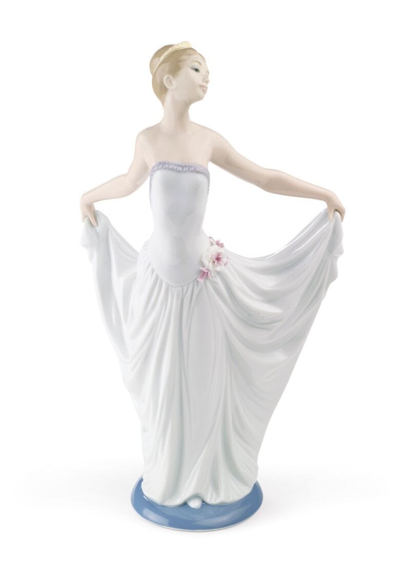 Dancer Ballet Woman Figurine in Lladró