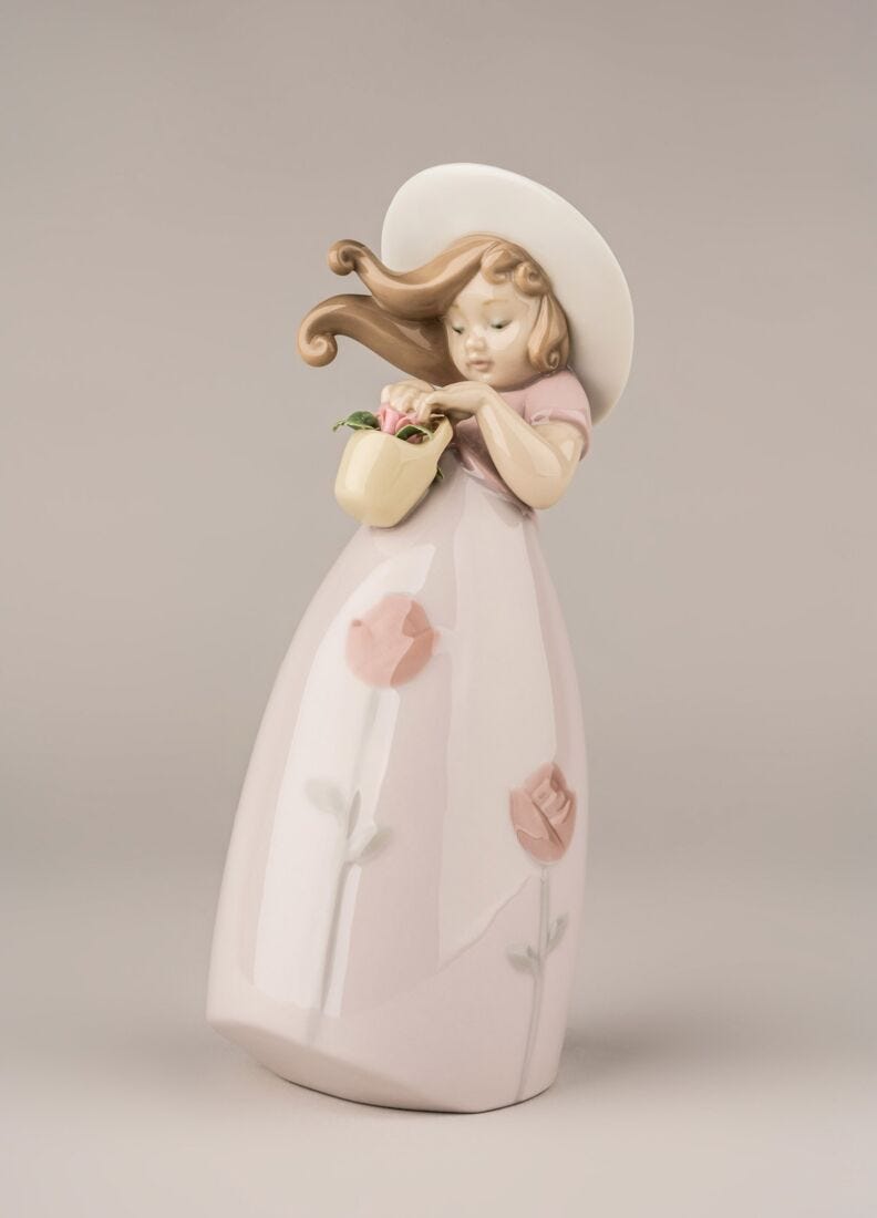 Little Rose Girl Figurine in Lladró