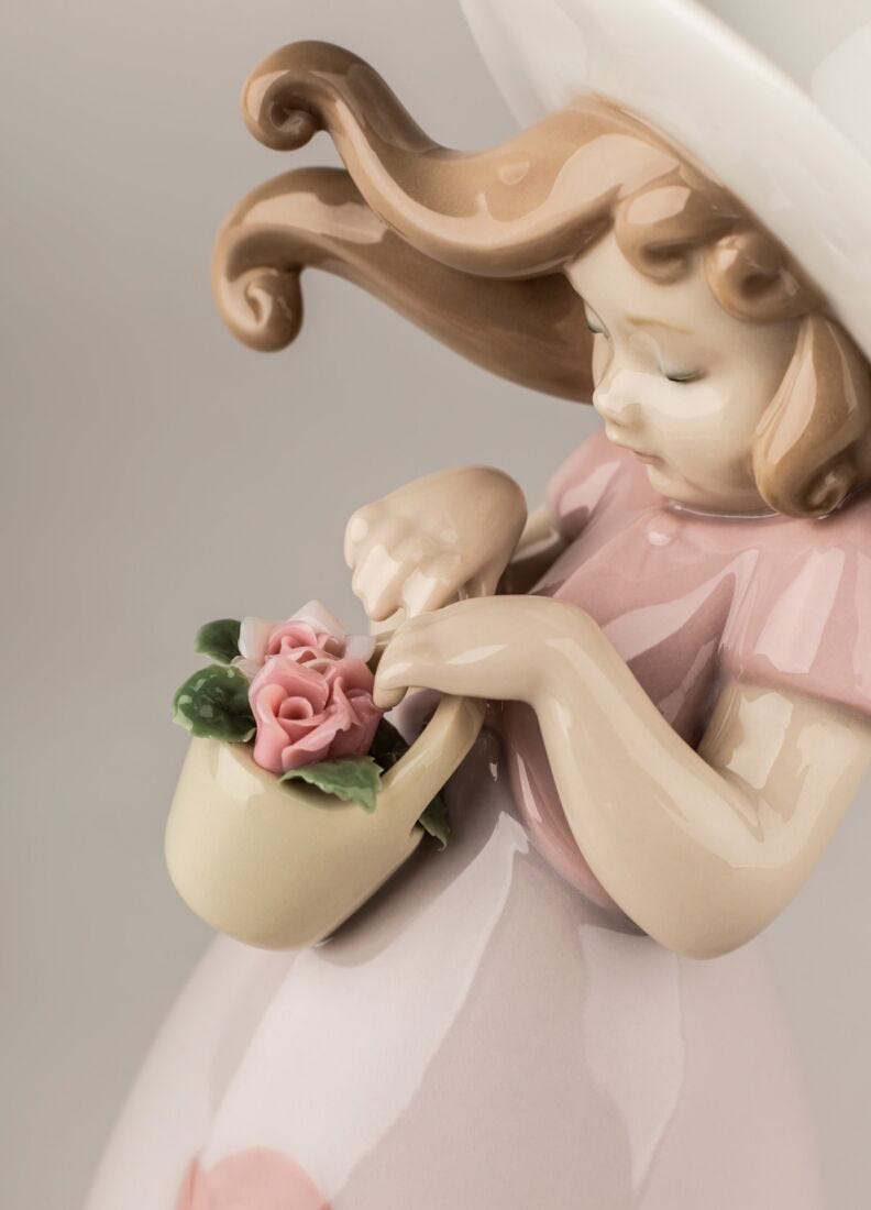 Little Rose Girl Figurine in Lladró