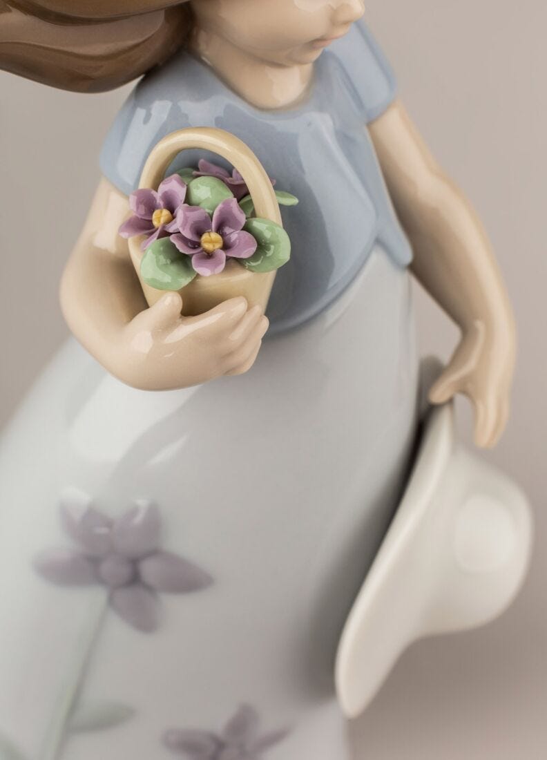 Little Violet Girl Figurine in Lladró