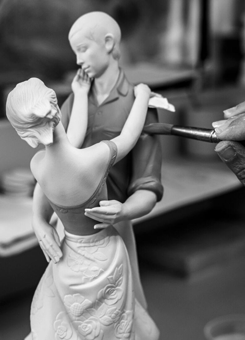 Happy Encounter Couple Figurine in Lladró