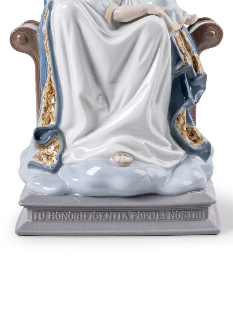 Figura La Virgen de la Divina Providencia en Lladró