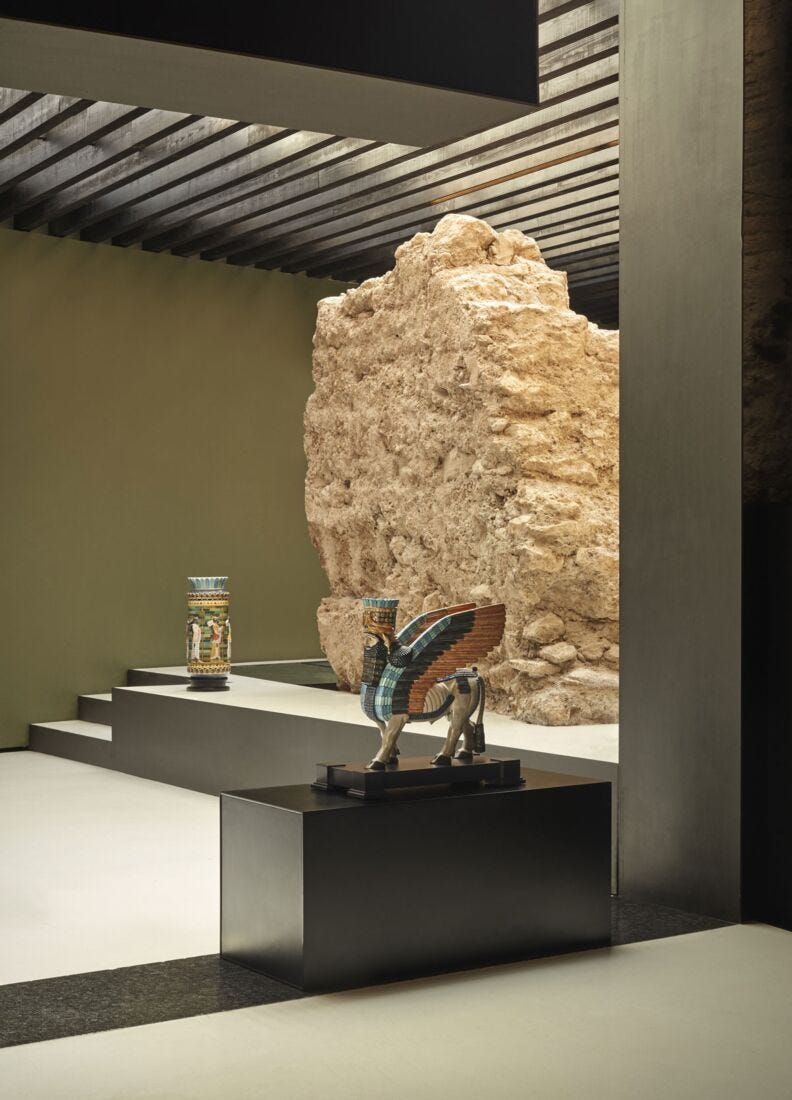 Reflections of Nature - Him Sculpture - Lladro-USA - 彫刻