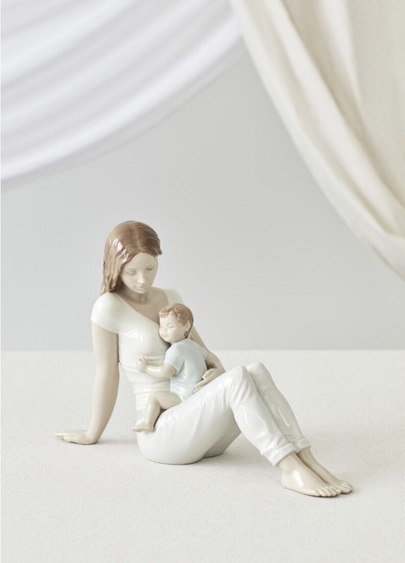 Figurina L'amore di una madre in Lladró