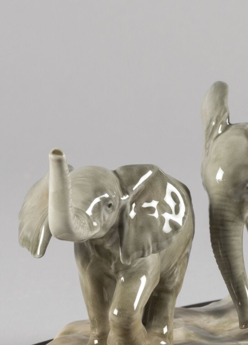 道を進む(Color) - Lladro-Japan