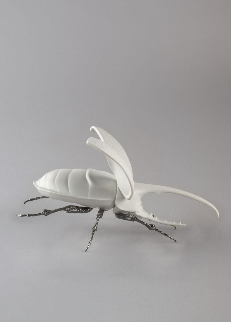 Figura Escarabajo Hércules. Blanco mate en Lladró