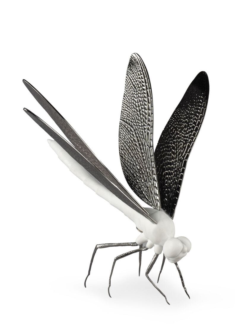 Dragonfly Figurine. Matte White in Lladró
