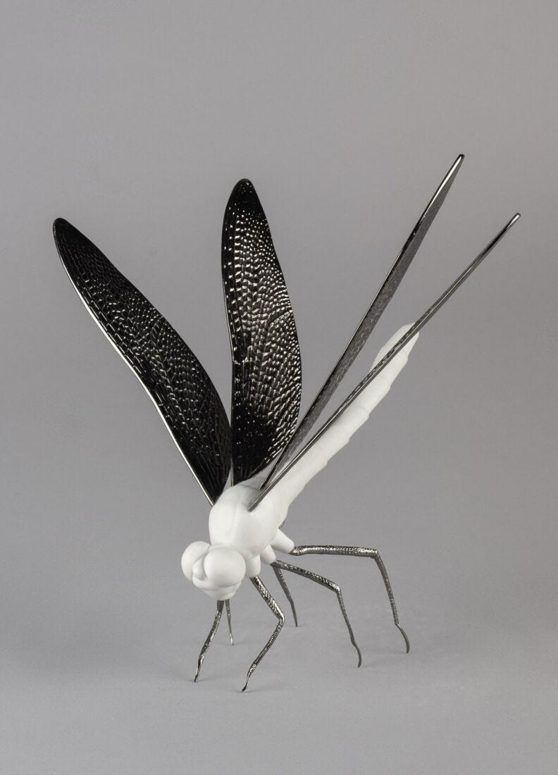 Dragonfly Figurine. Matte White in Lladró