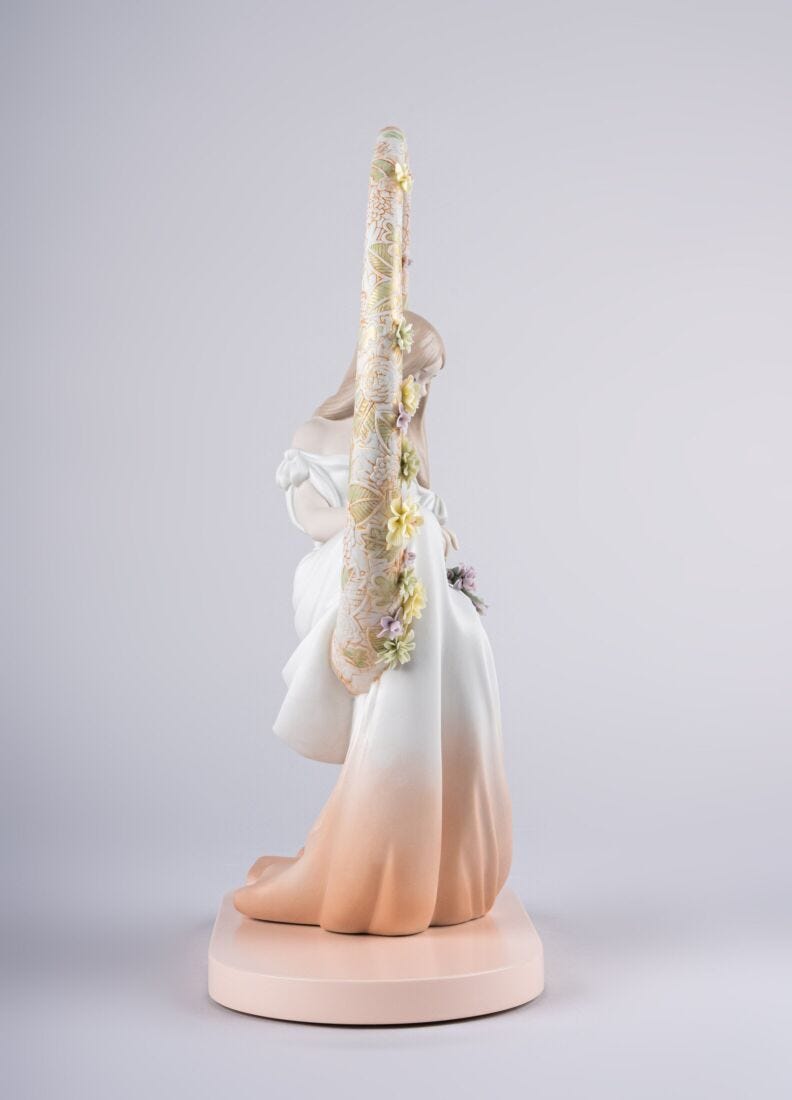 In her Thoughts Woman Figurine - Lladro-USA