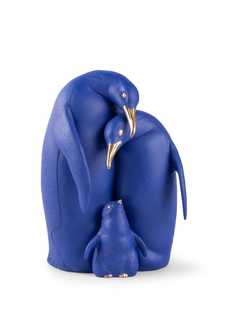 Penguin family Sculpture. Limited Edition. Blue and Gold in Lladró