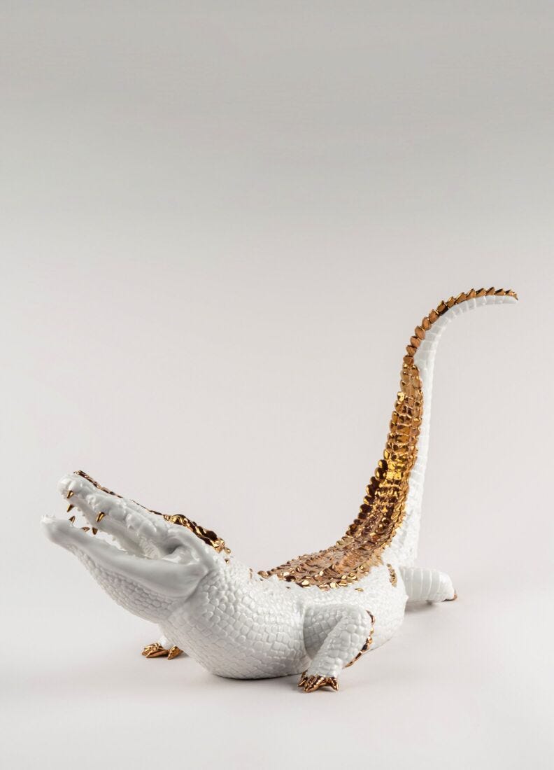 Crocodile Sculpture. White and copper in Lladró
