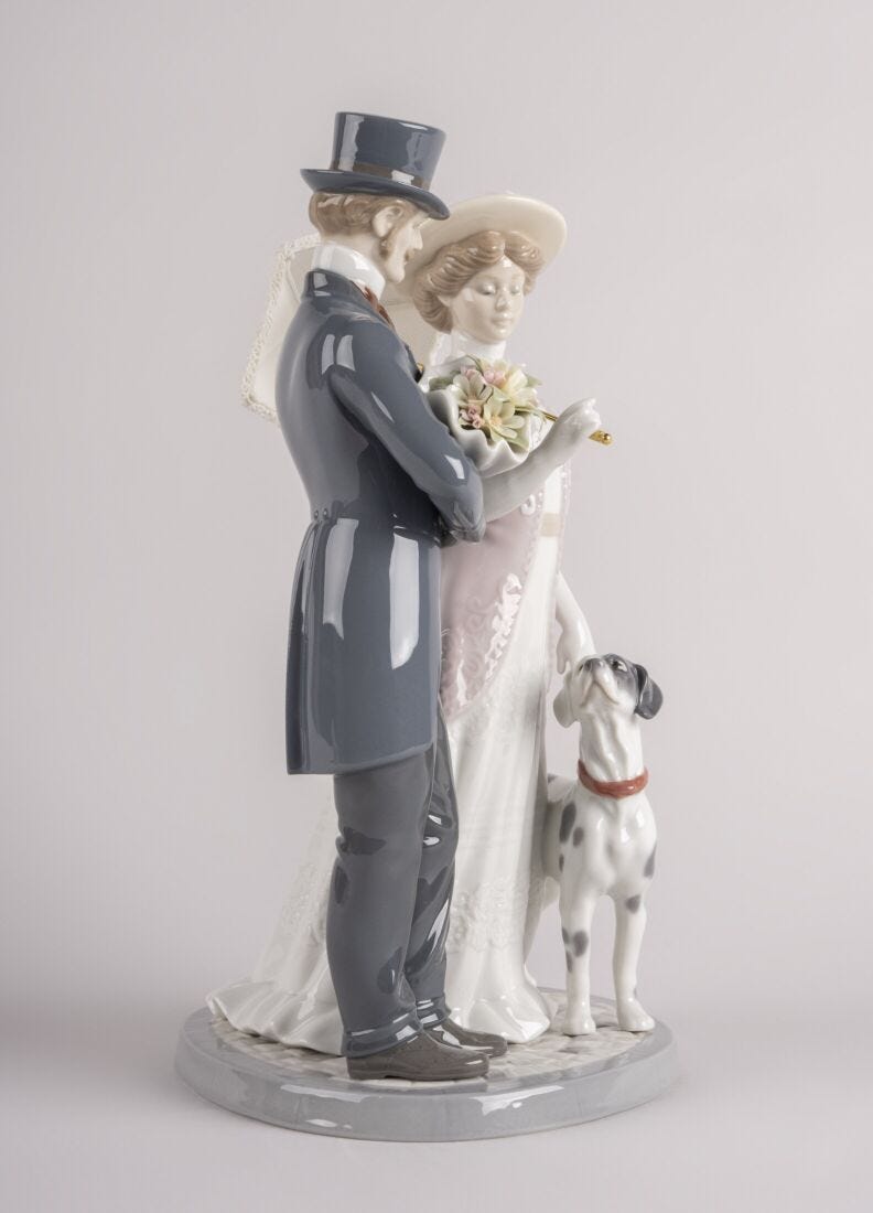 A romantic stroll | Lladró® USA