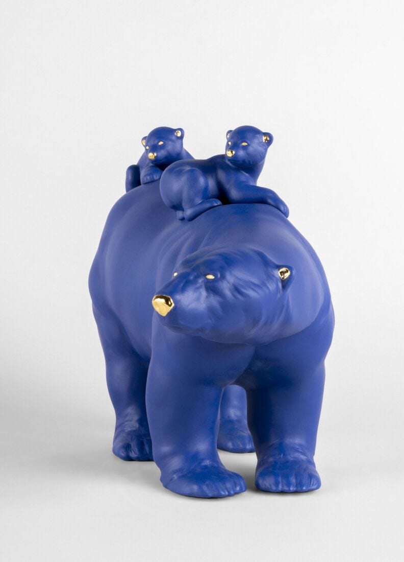 Mummy bear and babies (blue-gold) Sculpture. Limited Edition in Lladró