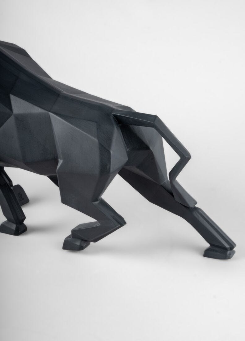 Origami ブル (Black) | リヤドロ公式オンライン