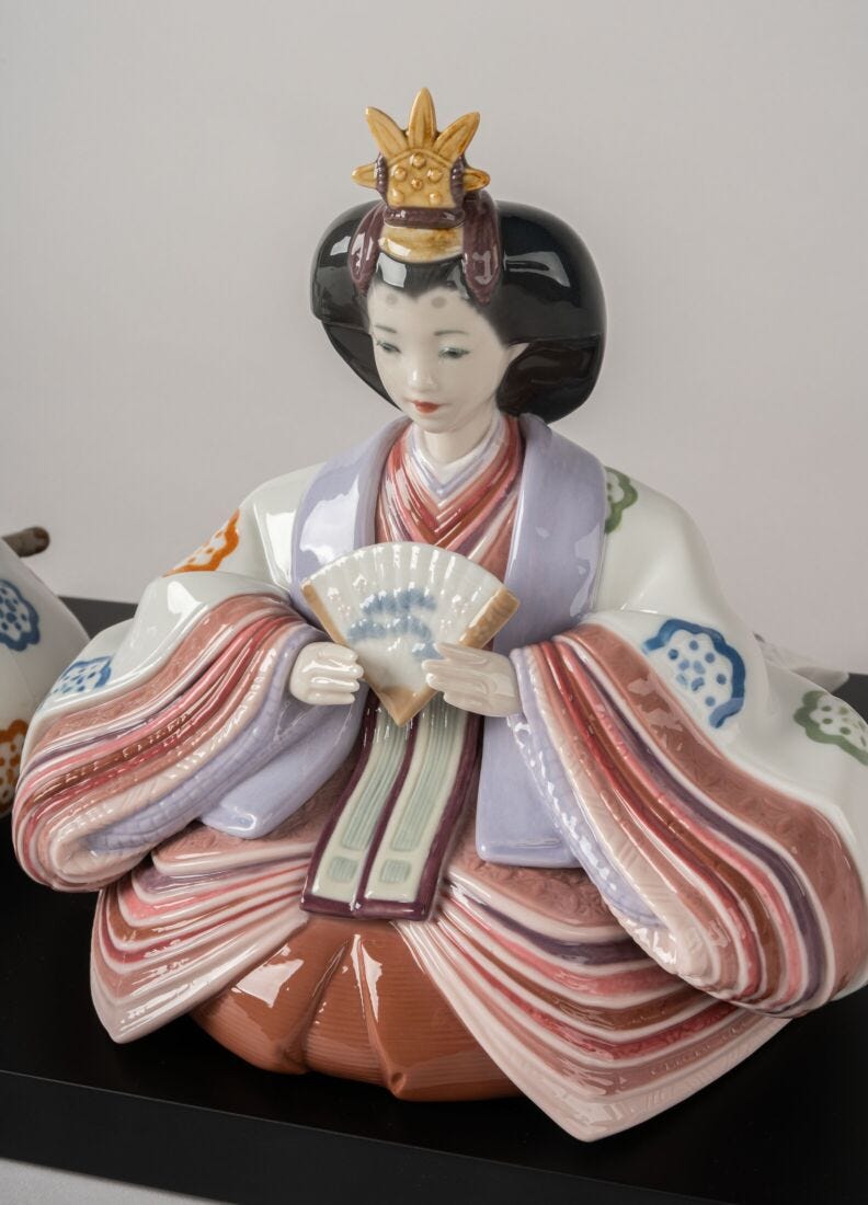 Hina Dolls (floral engraving) Sculpture. Limited Edition in Lladró